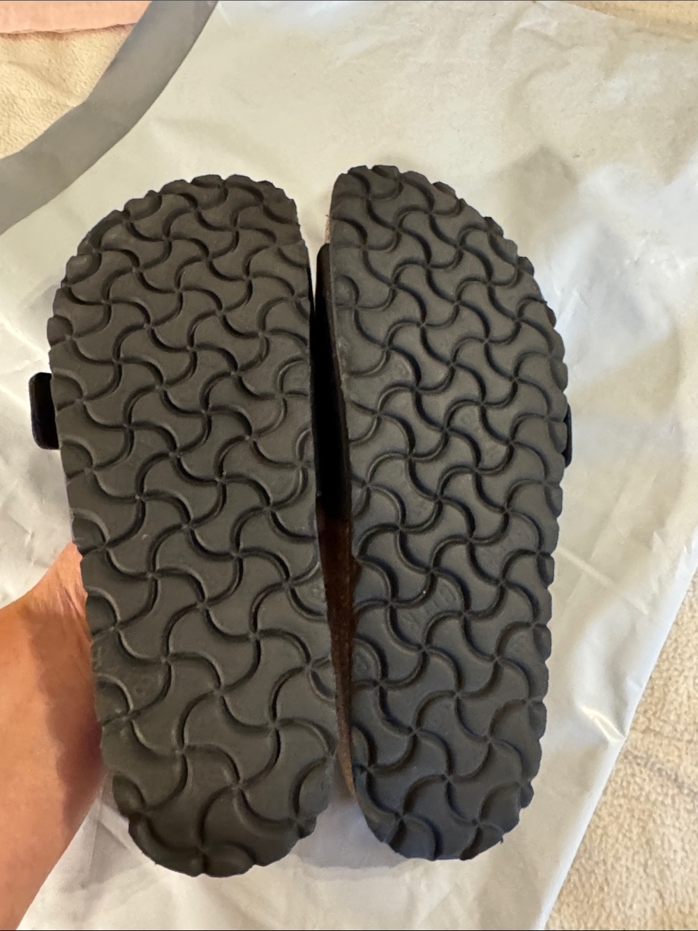 Birkenstock Black Leather Single-Strap Buckle Slides - Picture 3 of 4